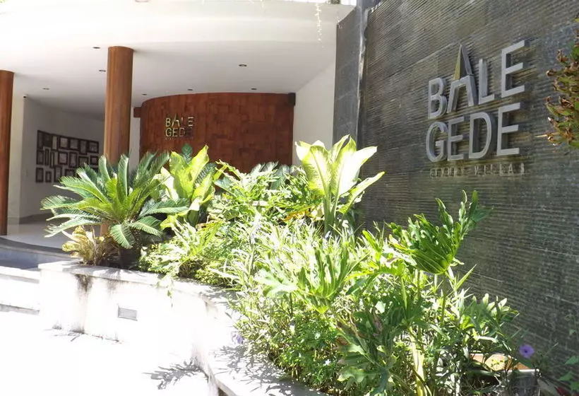 Bale Gede Villa