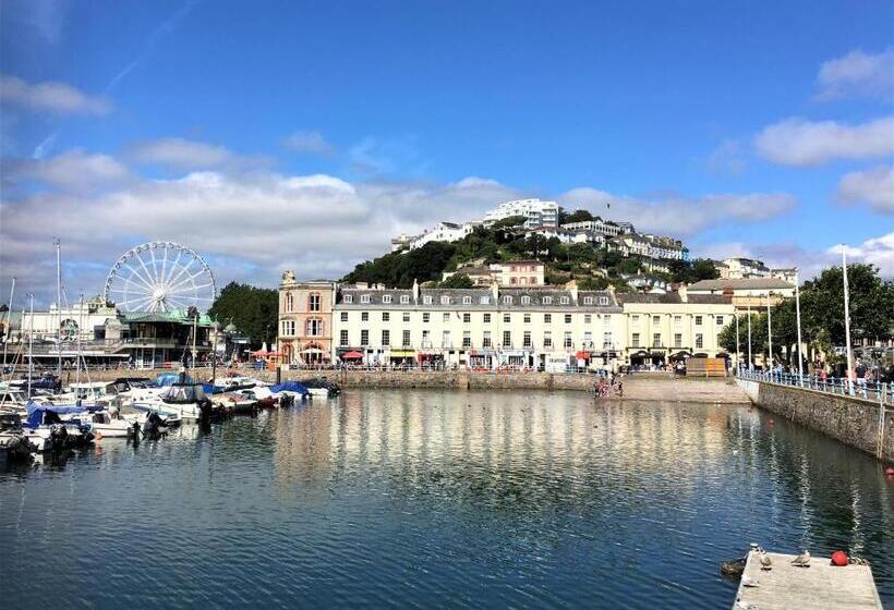 צימר Gainsboro Guest House