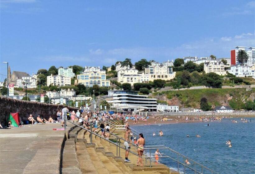 צימר Gainsboro Guest House