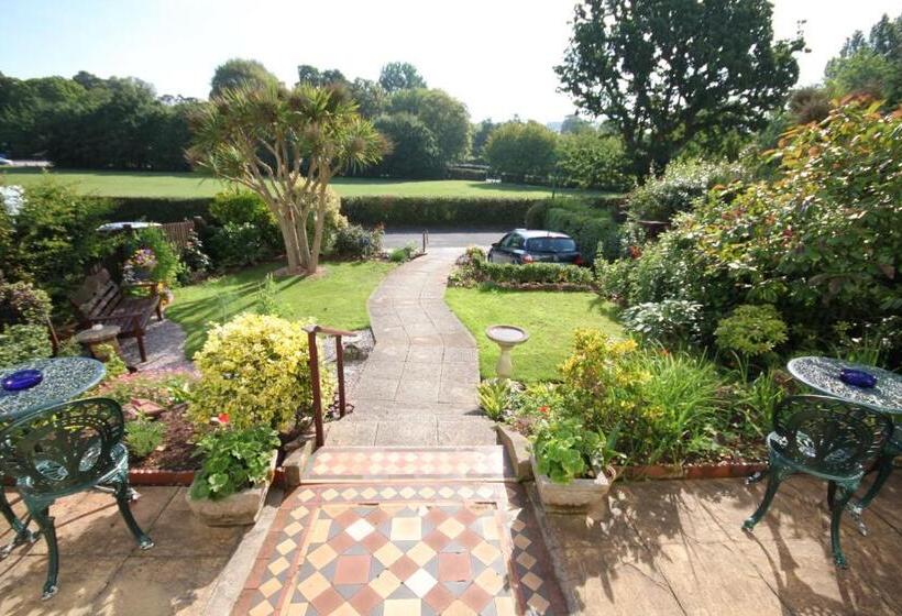 צימר Gainsboro Guest House