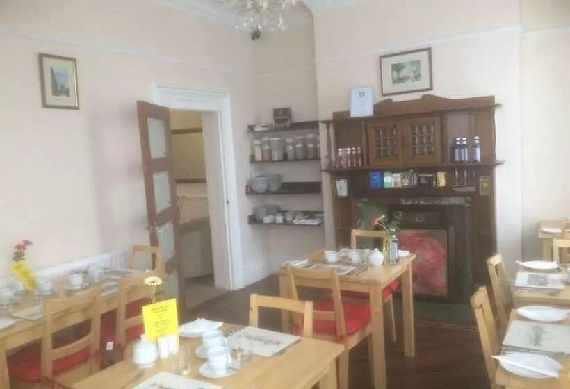 The Avenue Bed And Breakfast