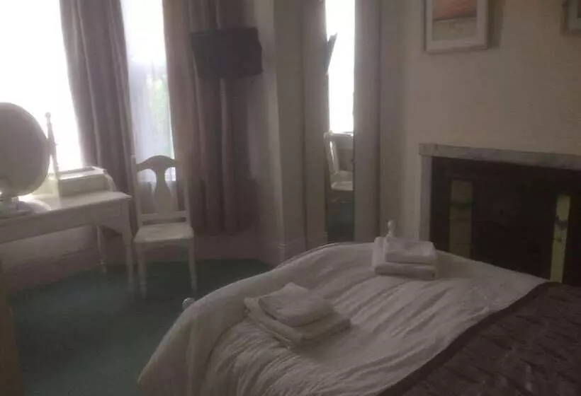 The Avenue Bed And Breakfast