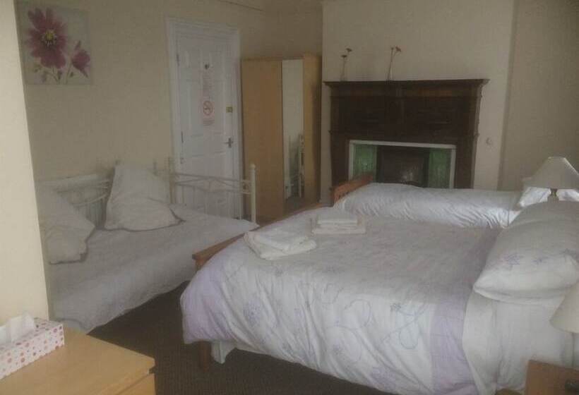 The Avenue Bed And Breakfast