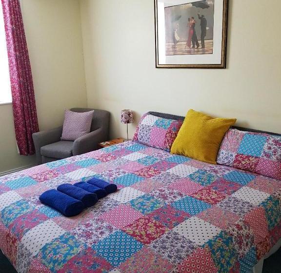 مبيت وإفطار Vs King William