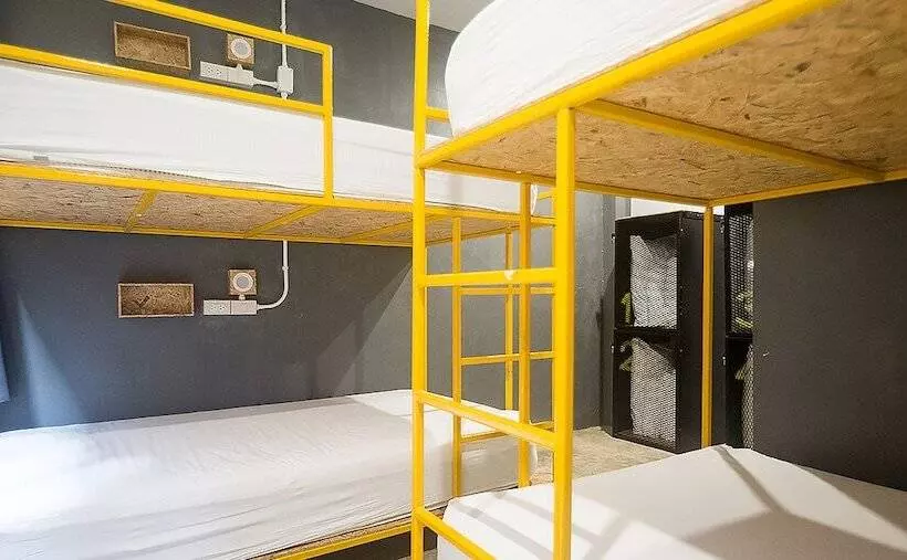 Bed Hostel