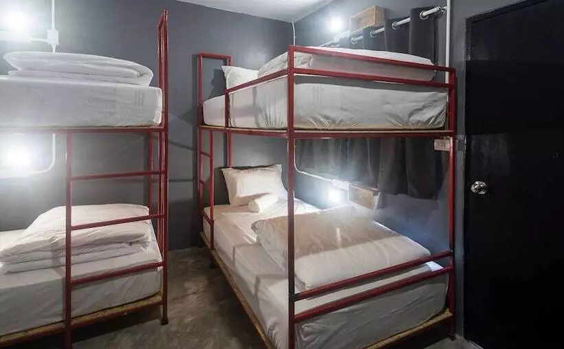 Bed Hostel