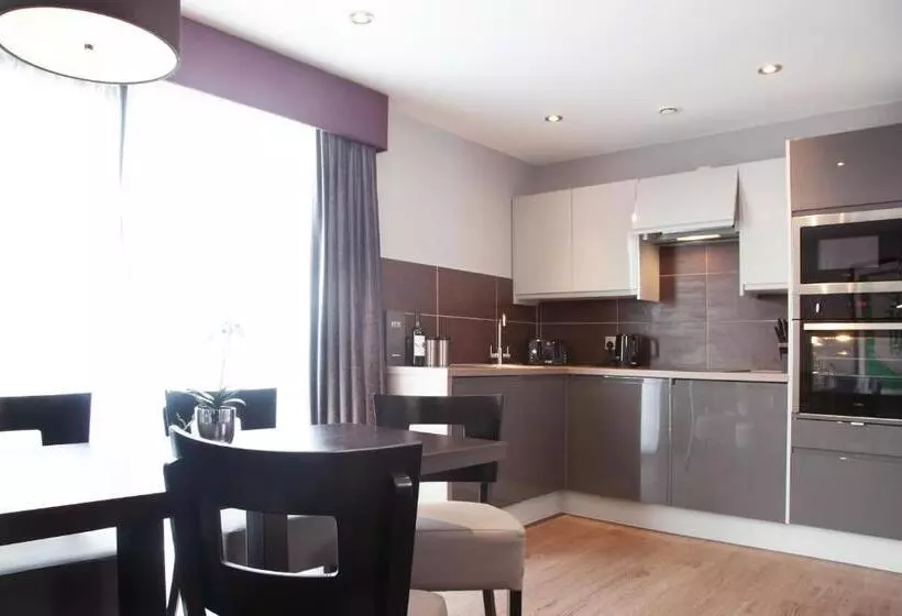 Duke Street Apartments By Epic