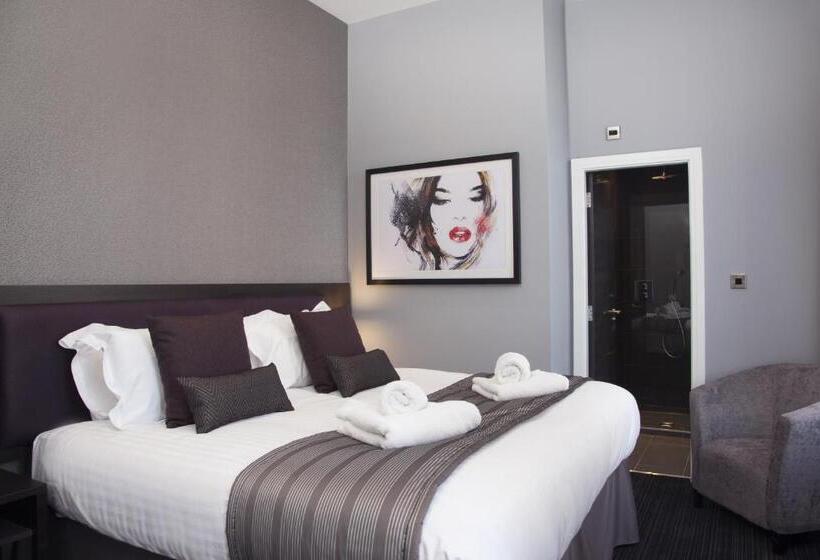 Duke Street Apartments By Epic