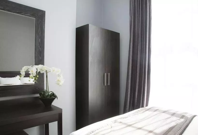 Duke Street Apartments By Epic