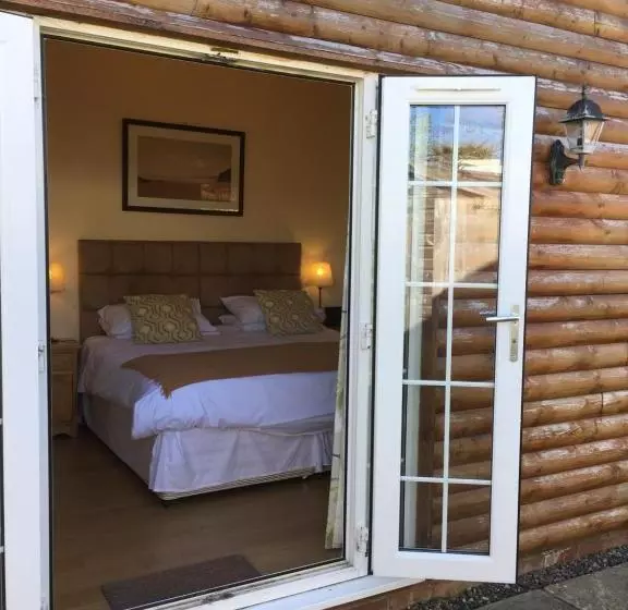 Chirk Cottage At Hill House Farm Cheshire