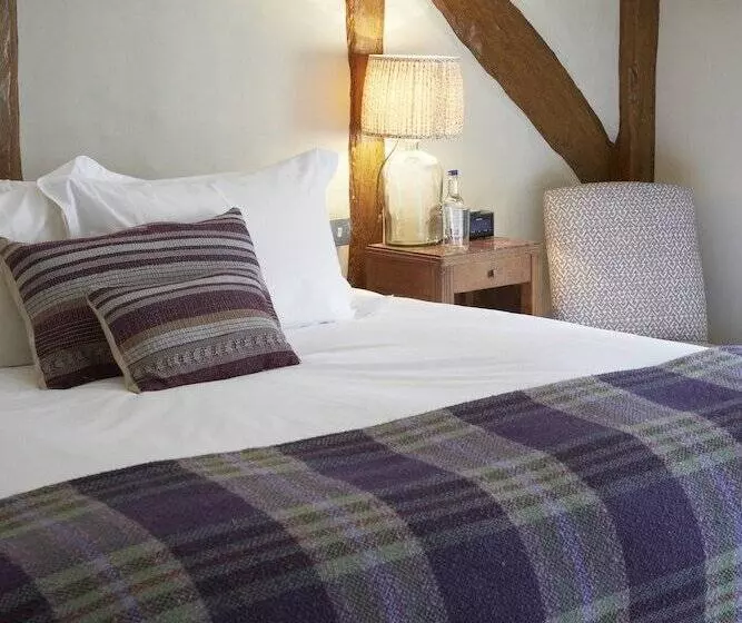 هتل Bel & The Dragon Cookham