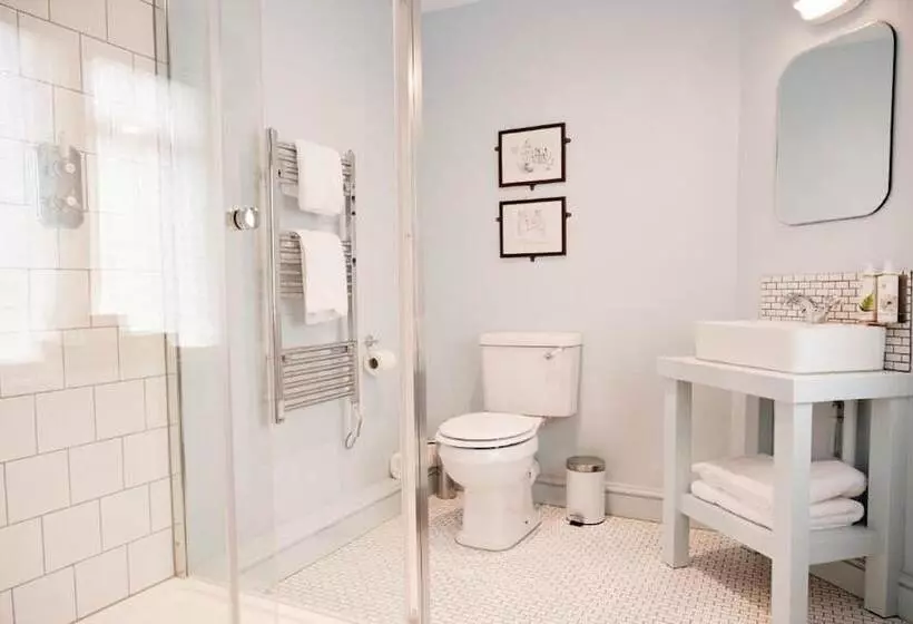 هتل Bel & The Dragon Cookham