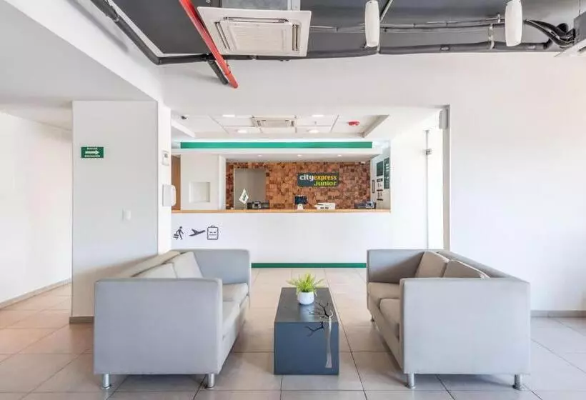 هتل City Express Junior By Marriott Villahermosa