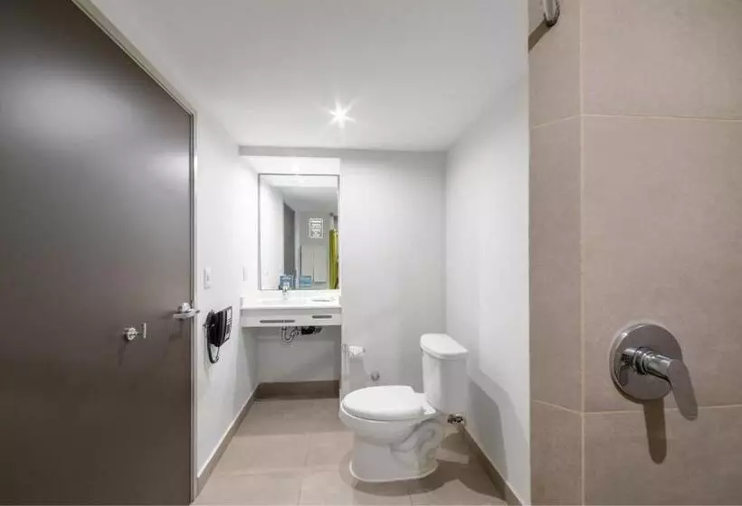 هتل City Express Junior By Marriott Villahermosa