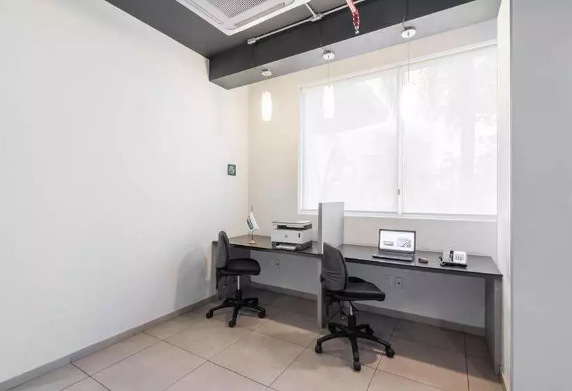 هتل City Express Junior By Marriott Villahermosa