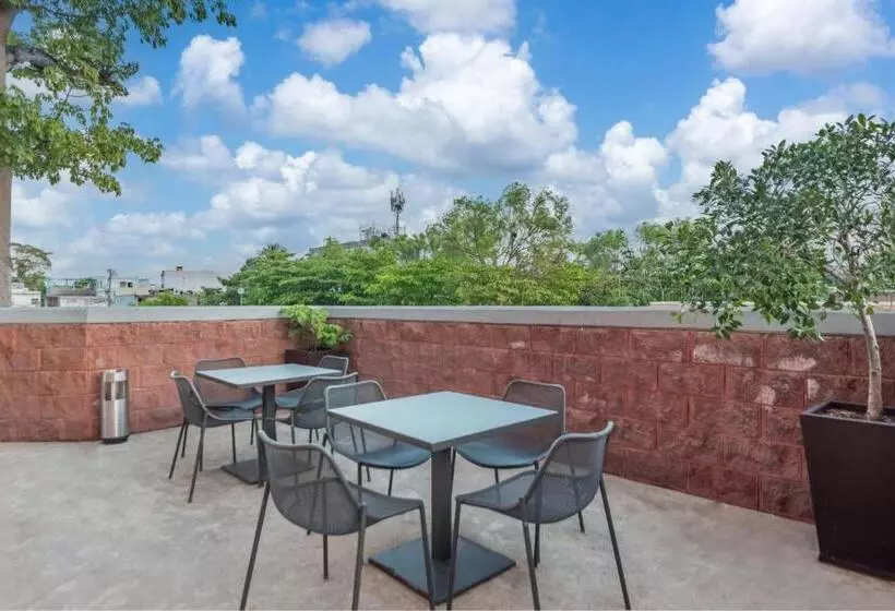 هتل City Express Junior By Marriott Villahermosa