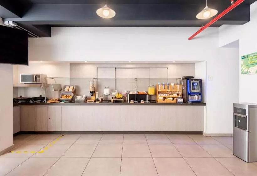 هتل City Express Junior By Marriott Villahermosa