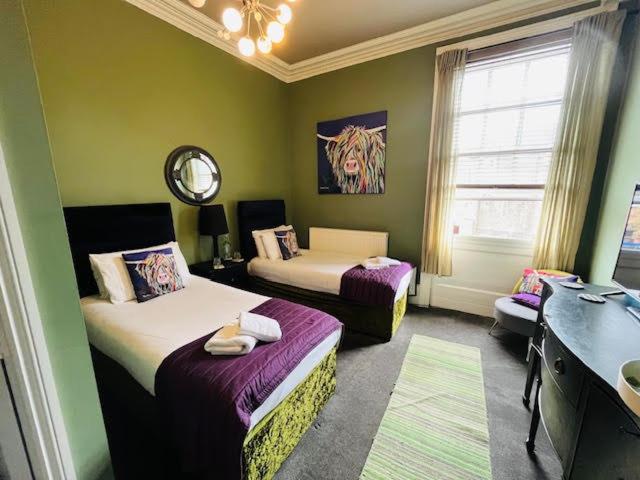 فندق Horn And Trumpet