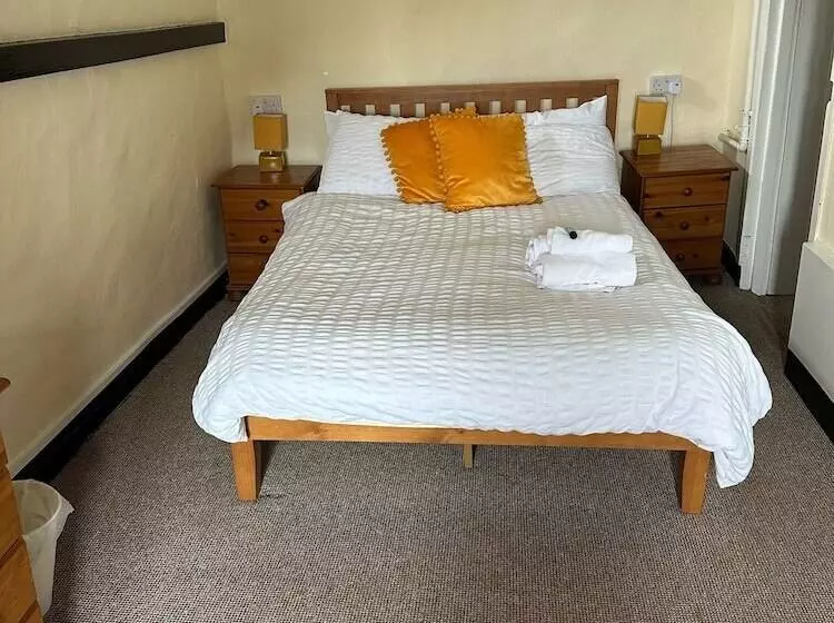 Hotel Kings Arms Inn