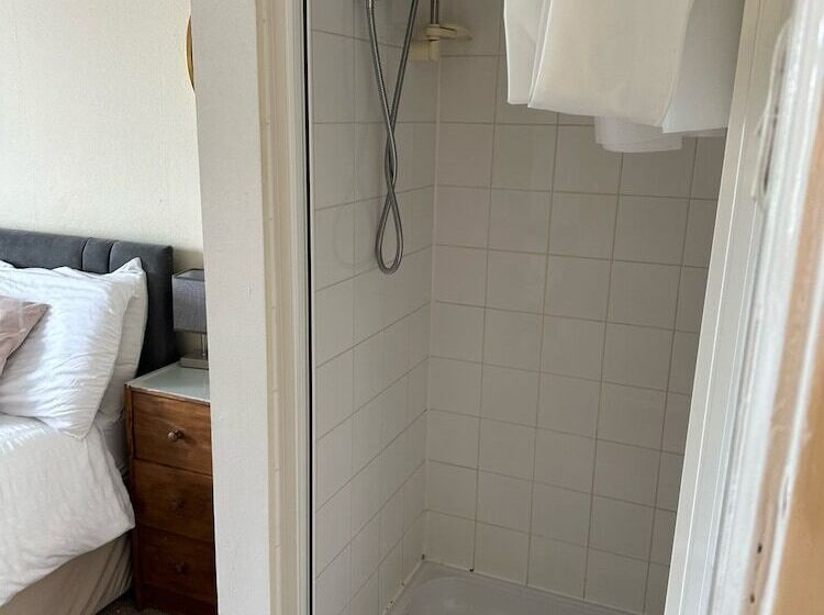 Hotel Kings Arms Inn