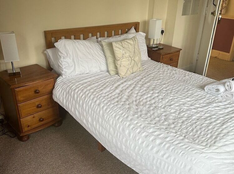 Hotel Kings Arms Inn