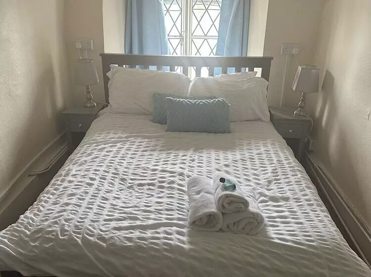 Hotel Kings Arms Inn