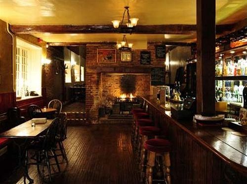 호텔 The Ostrich Pub