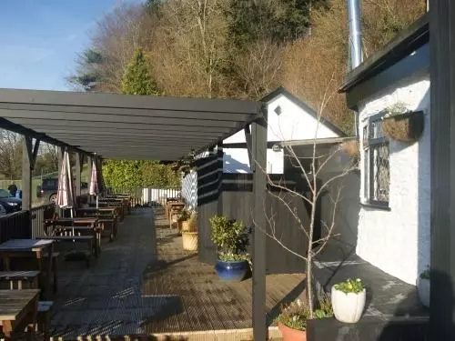 호텔 Pig & Whistle