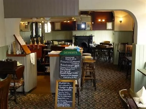 Hotel The Augustus John