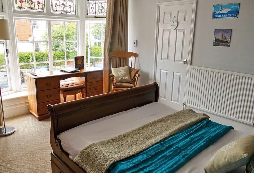 فندق The Bugle Coaching Inn