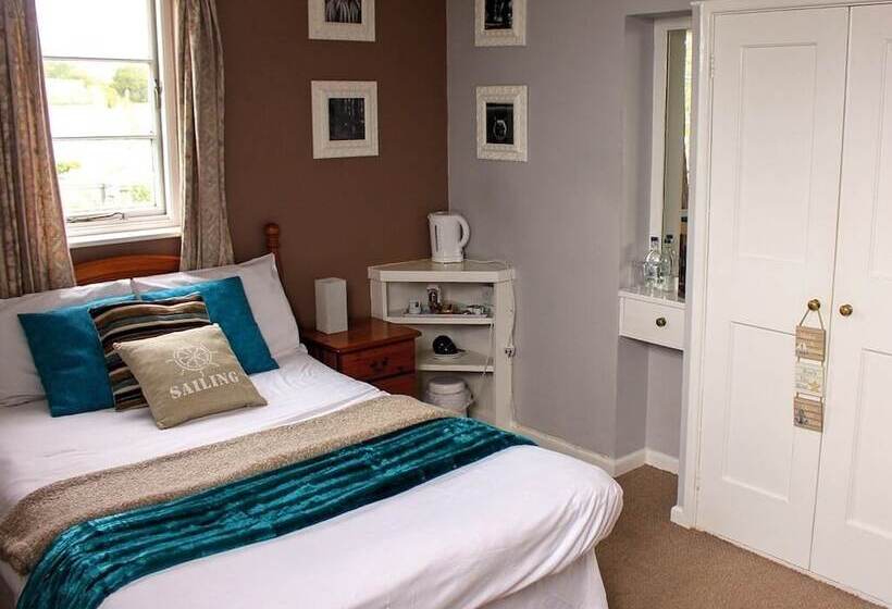 فندق The Bugle Coaching Inn