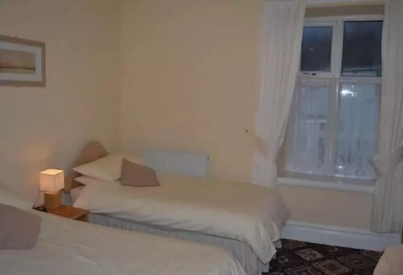 בית מלון כפרי City Inn