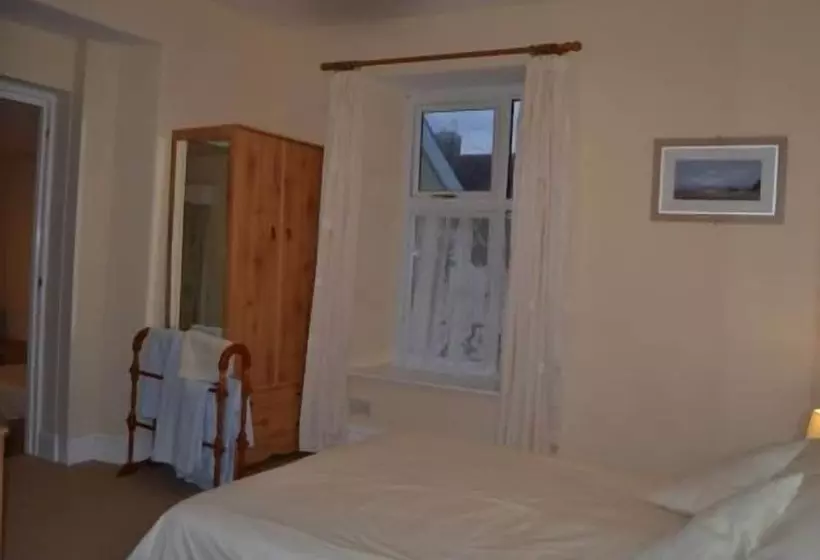 בית מלון כפרי City Inn