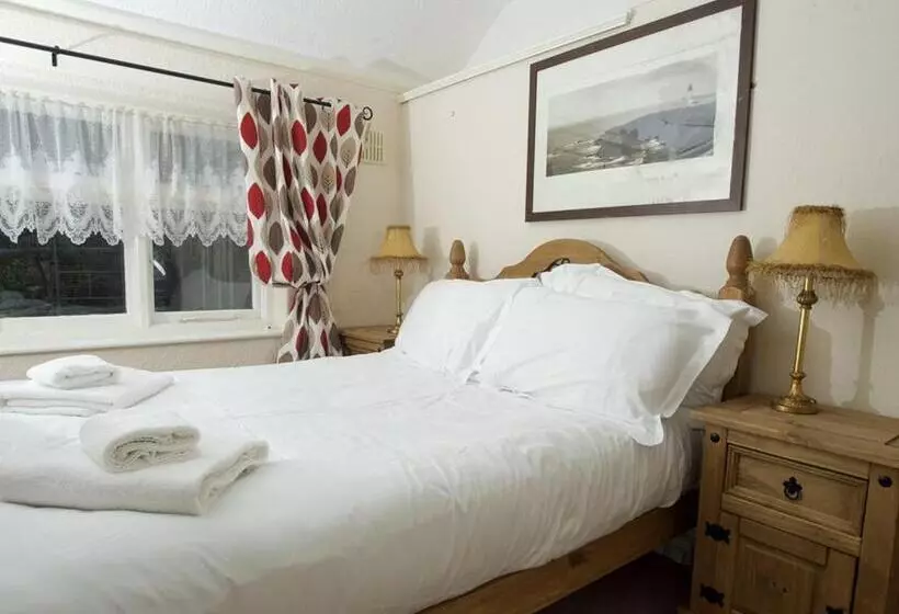 בית מלון כפרי The Endeavour