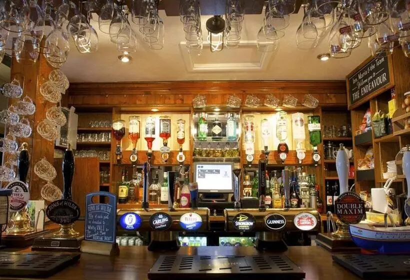 בית מלון כפרי The Endeavour