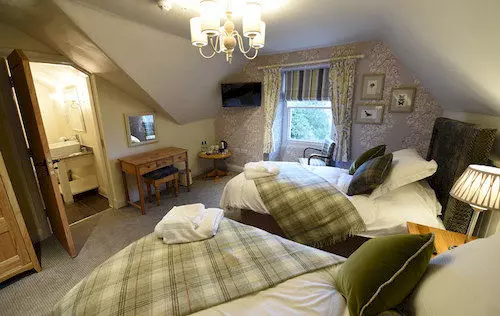 Отель The Gateway Inn