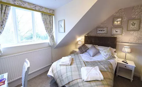 Отель The Gateway Inn