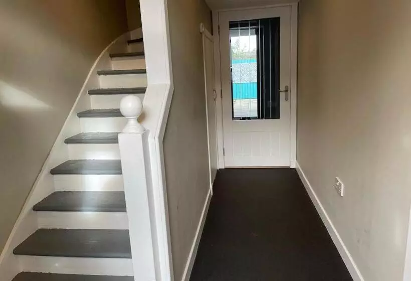 Hotel The Inn @ Y Not