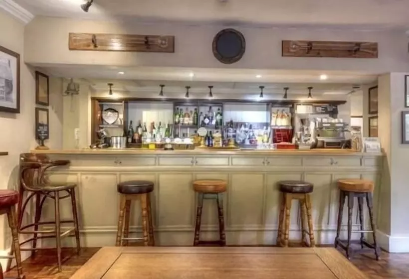 ホテル The Talbot