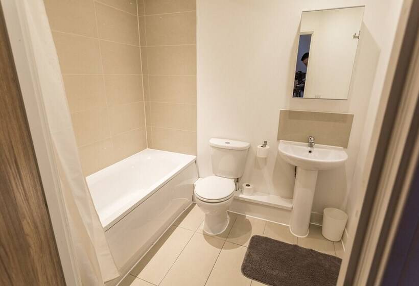 Meridian Apartment Suites