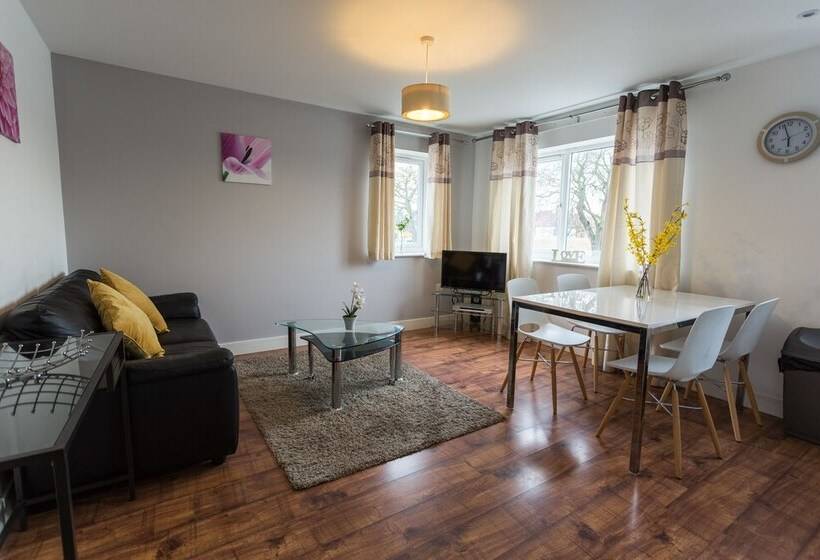 Meridian Apartment Suites