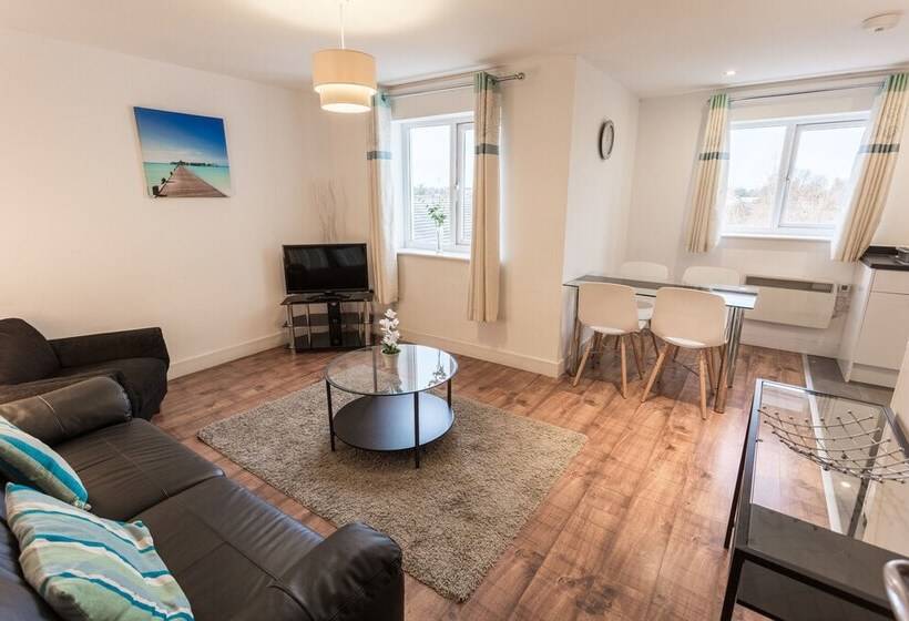 Meridian Apartment Suites