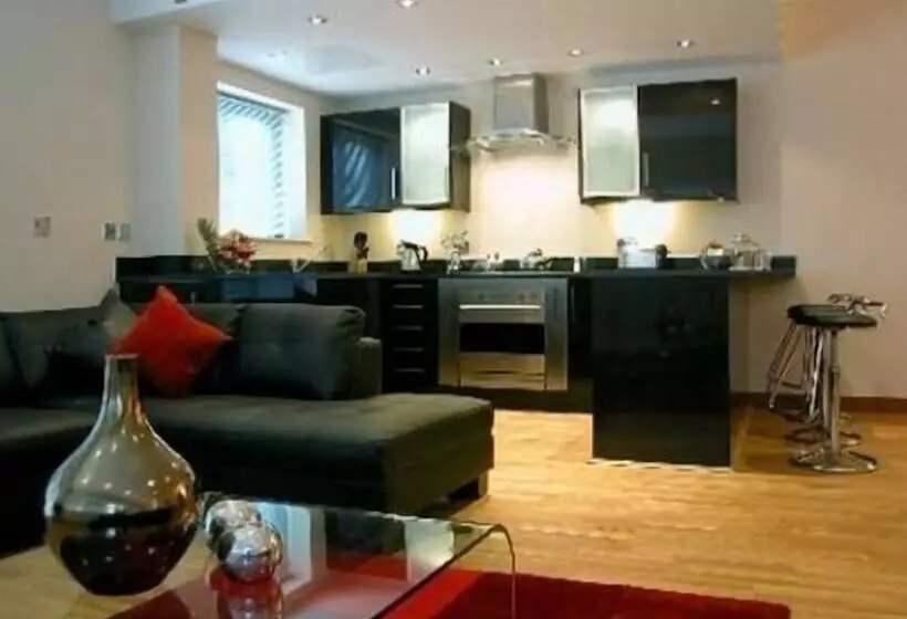 Meridian Apartment Suites