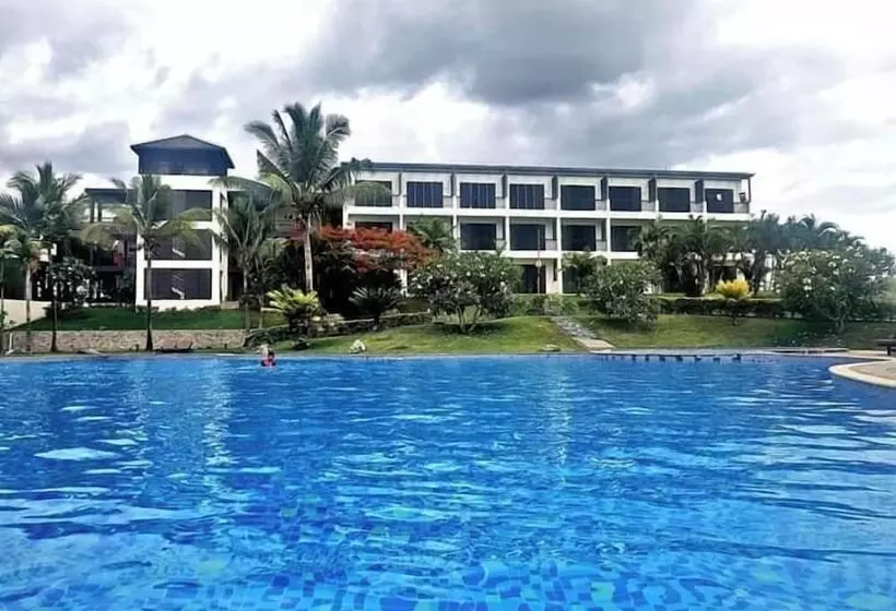 Nasau Resort & Villas