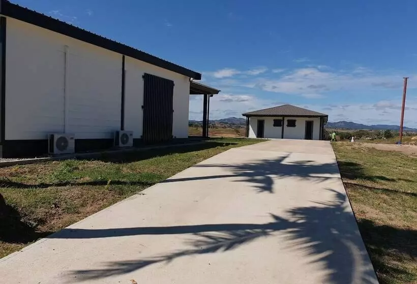 Nasau Resort & Villas