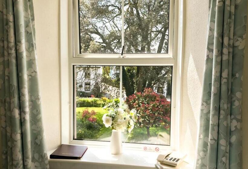 펜션 Elerkey Guest House