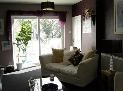 پانسیون Guesthouse Topos