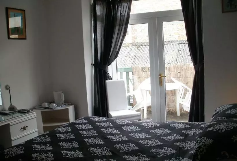 Pensão The Croft Guest House