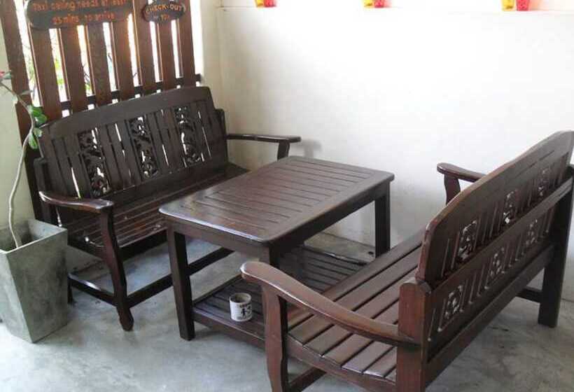 Yha Bangkok Airport Hostel