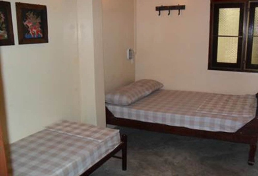 Yha Bangkok Airport Hostel